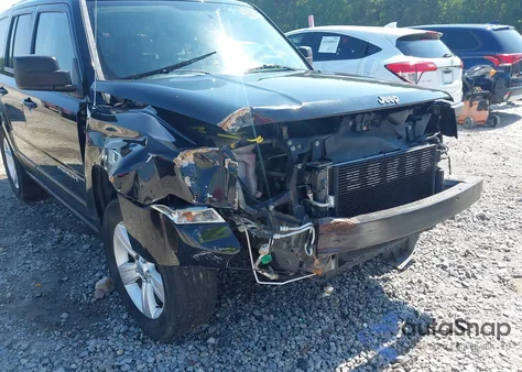 2014 Jeep Patriot Limited из США, поврежденный, VIN 1C4NJRCB8ED728587